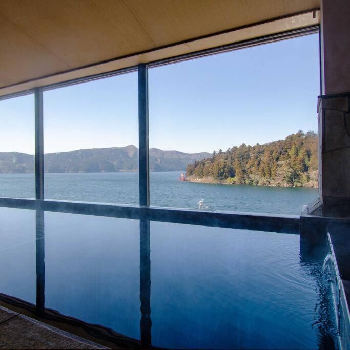 雅 芦ノ湖 別荘 箱根 Miyabi Ashinoko Villa Хаконе Екстер'єр фото